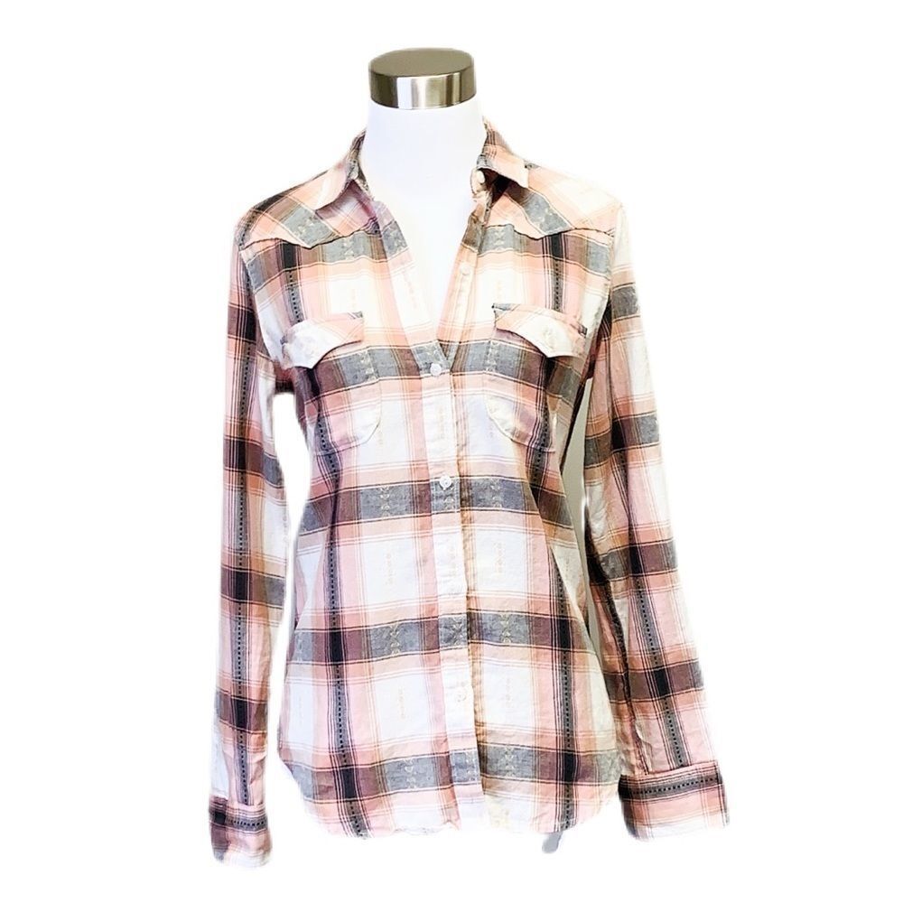 GAP plaid button up shirt